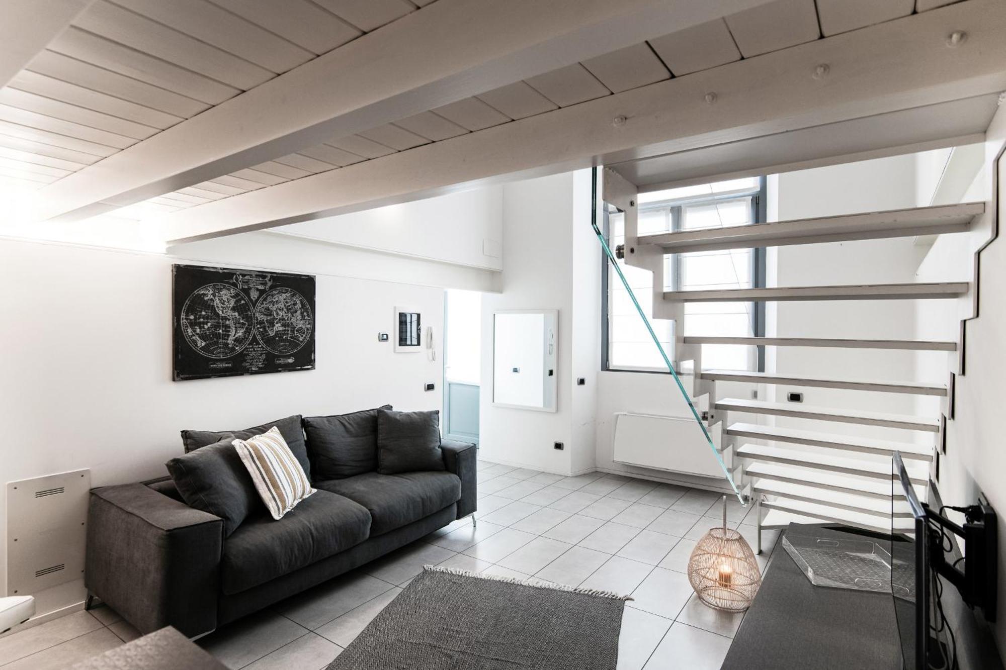Porta Torre Loft - Bymyhomeincomo *